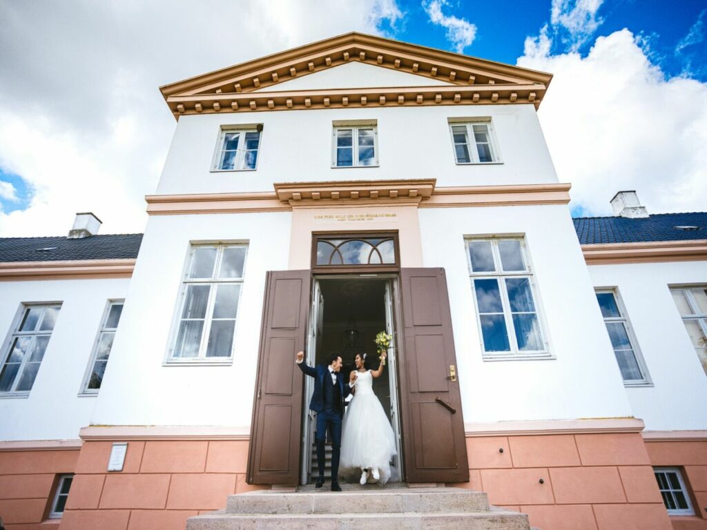 Foto af brudepar på Pederstrup